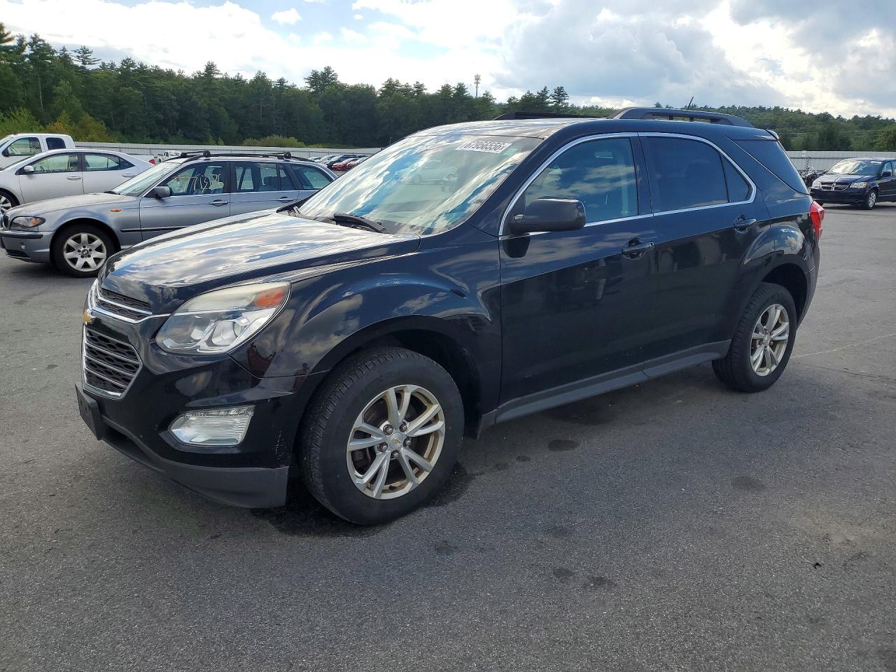 2017 CHEVROLET EQUINOX LT / FL — Front 3/4