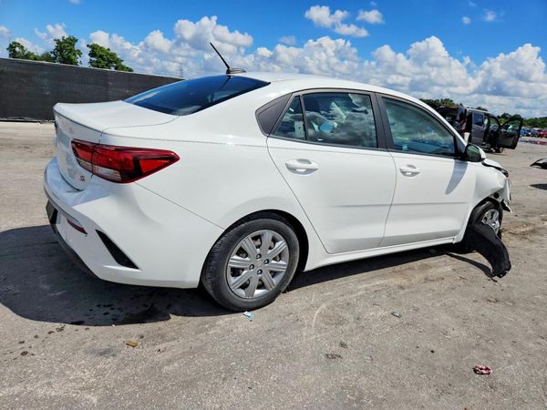 2021 KIA RIO