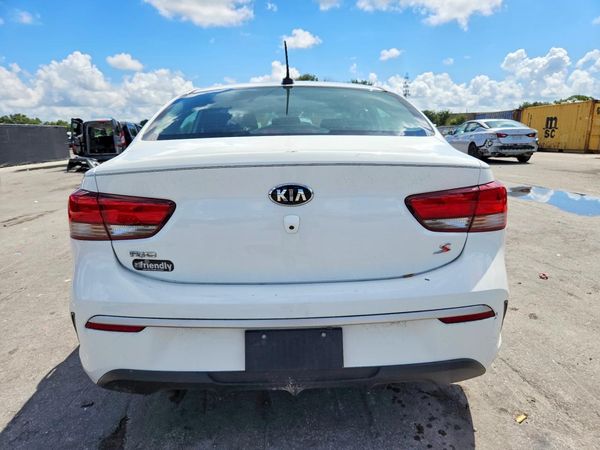 2021 KIA RIO