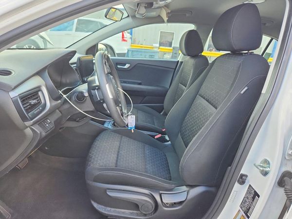 2021 KIA RIO