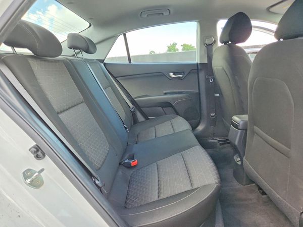 2021 KIA RIO