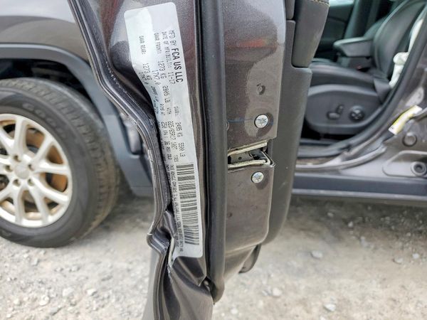 2018 JEEP CHEROKEE