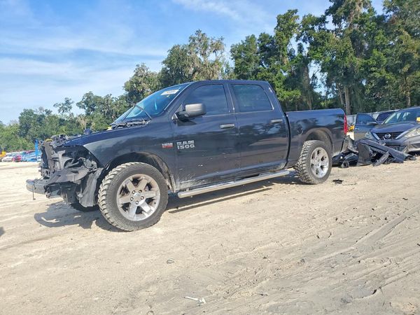 2016 RAM 1500 ST