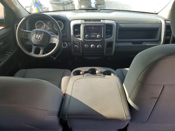 2016 RAM 1500 ST
