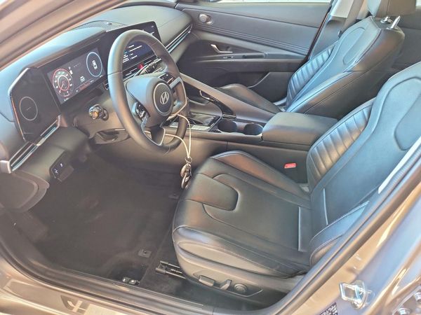 2024 HYUNDAI ELANTRA Limited