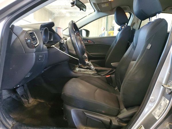 2015 MAZDA 3