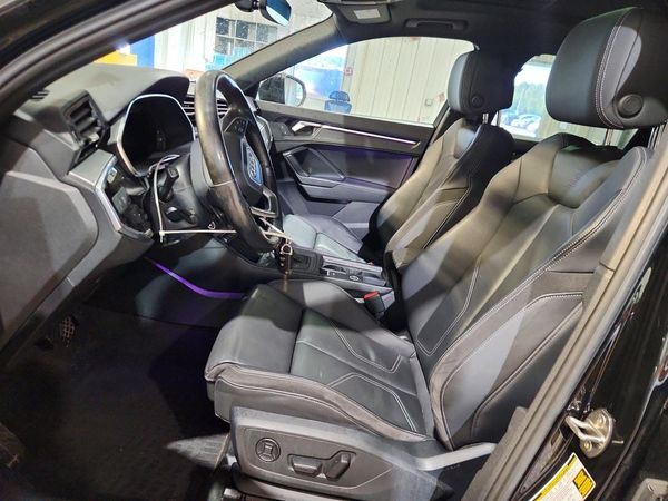 2022 AUDI Q3