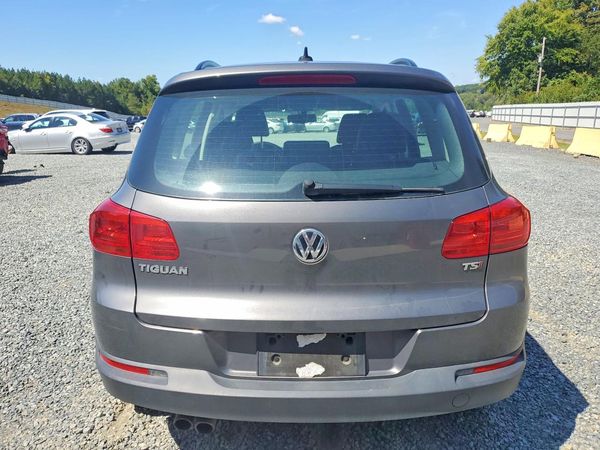 2017 VOLKSWAGEN TIGUAN