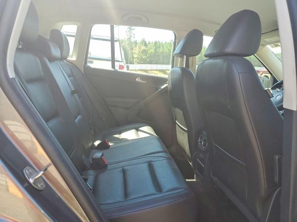 2017 VOLKSWAGEN TIGUAN