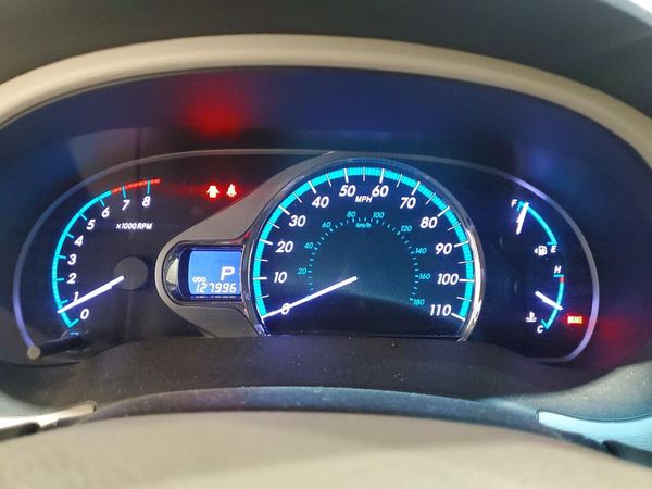 2014 TOYOTA SIENNA