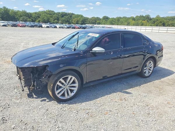 2019 VOLKSWAGEN PASSAT