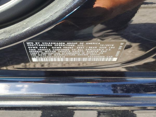 2019 VOLKSWAGEN PASSAT