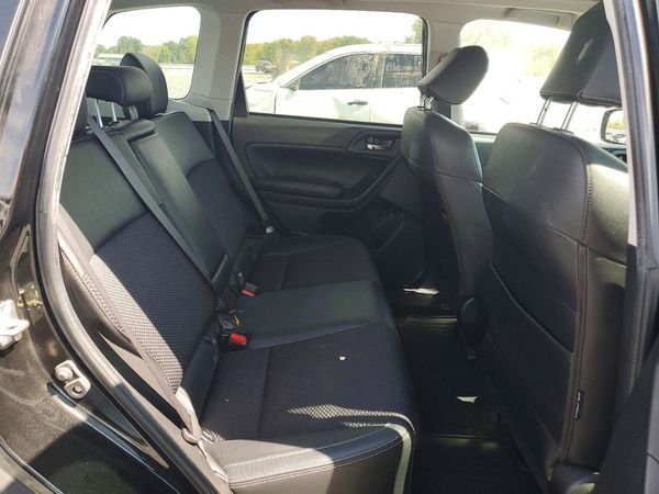 2018 SUBARU FORESTER Premium+CWP