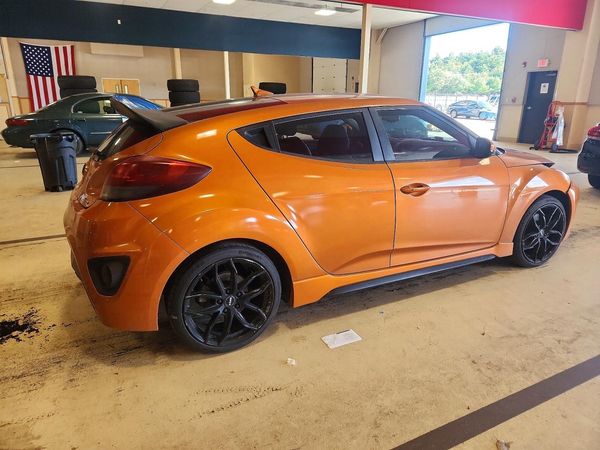 2013 HYUNDAI VELOSTER