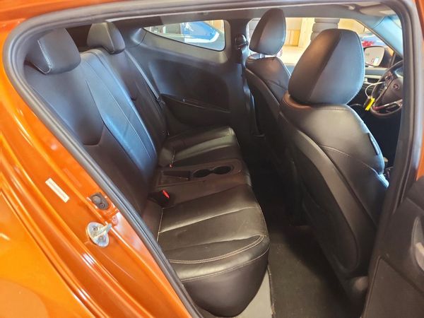 2013 HYUNDAI VELOSTER