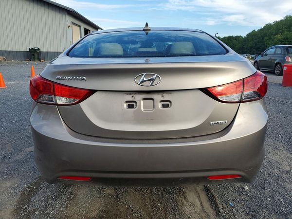 2012 HYUNDAI ELANTRA GLS(Middle grade)