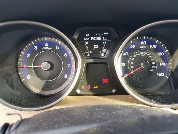 2012 HYUNDAI ELANTRA GLS(Middle grade)
