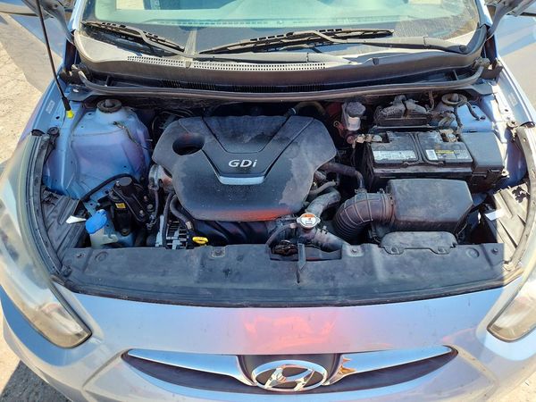 2014 HYUNDAI ACCENT