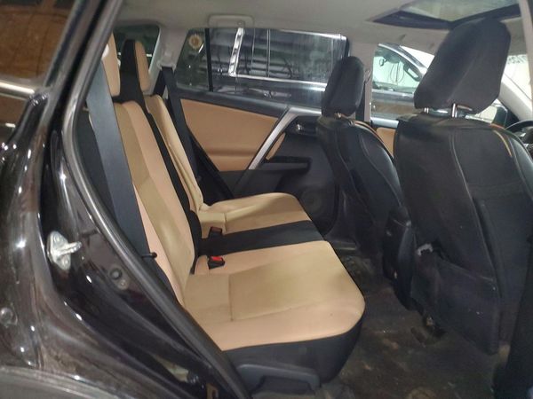 2016 TOYOTA RAV4 XLE (M Grade)