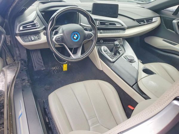 2015 BMW I8