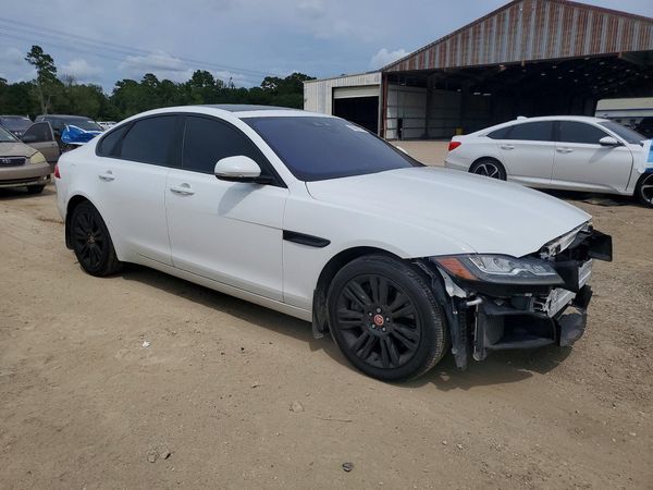 2019 JAGUAR XF
