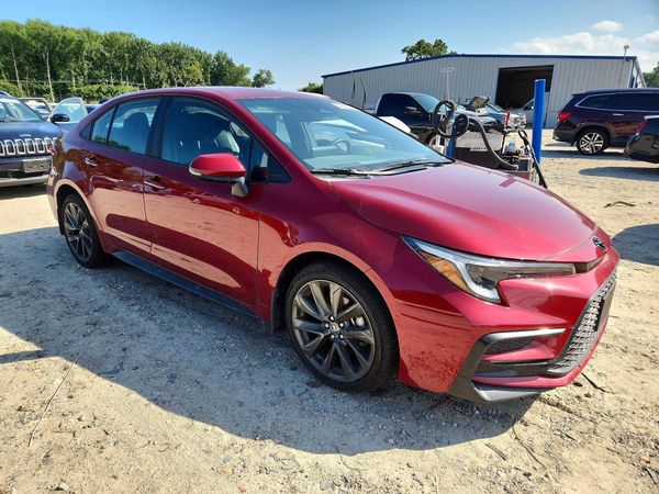 2026 TOYOTA COROLLA — Passenger 3/4