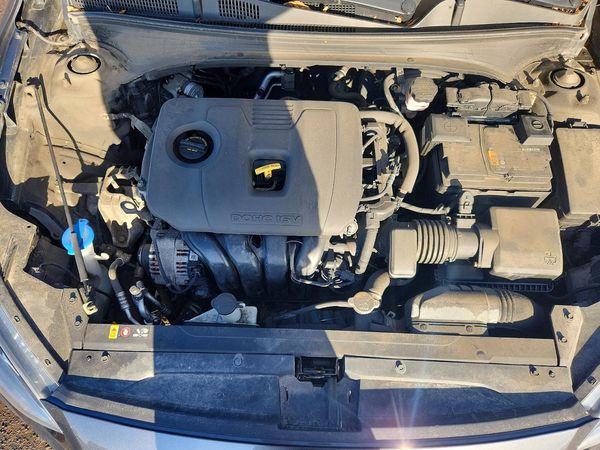 2021 KIA FORTE FE, LXS — Engine bay
