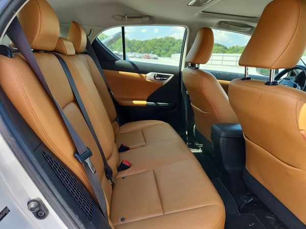 2012 LEXUS CT 200h