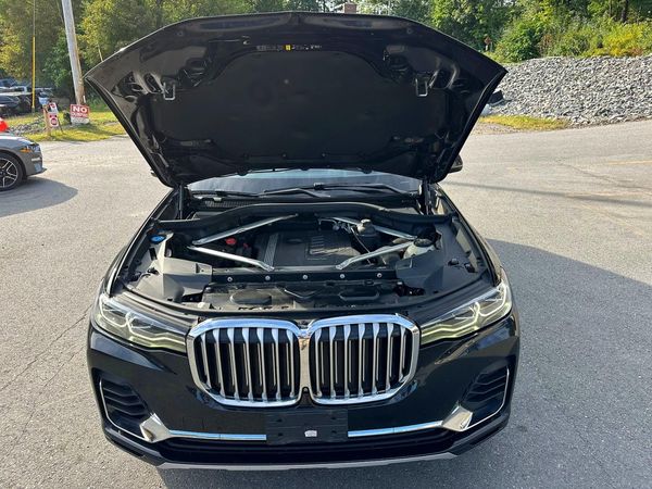 2019 BMW X7