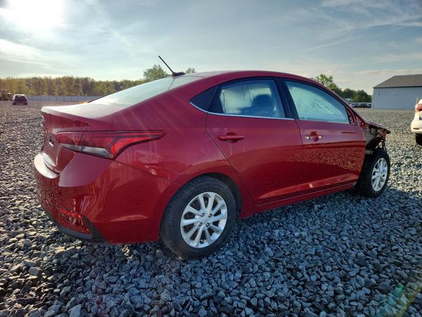 2019 HYUNDAI ACCENT SE and SEL