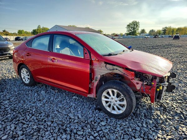 2019 HYUNDAI ACCENT SE and SEL