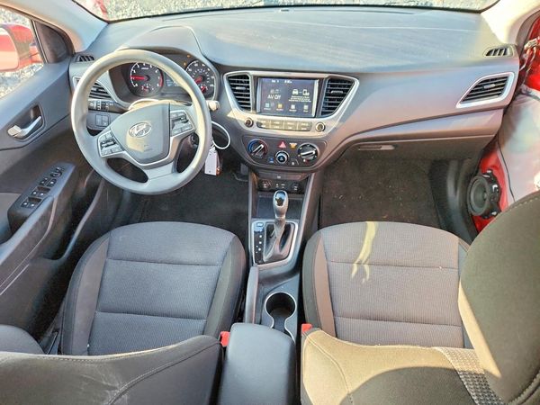 2019 HYUNDAI ACCENT SE and SEL