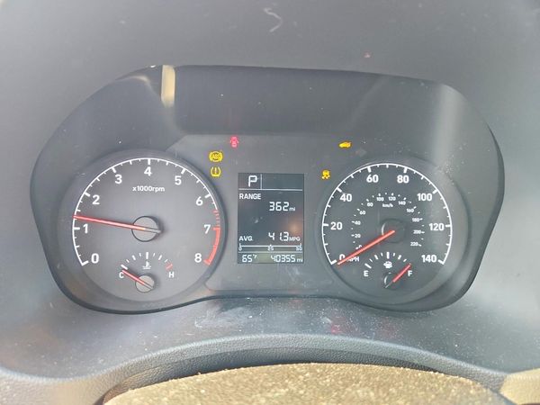 2019 HYUNDAI ACCENT SE and SEL