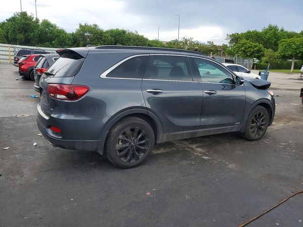 2020 KIA SORENTO
