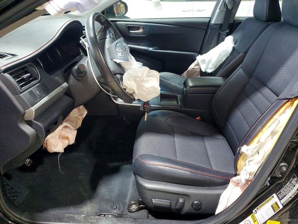 2017 TOYOTA CAMRY LE/SE/XLE/XSE — DENT