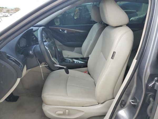 2018 INFINITI Q50