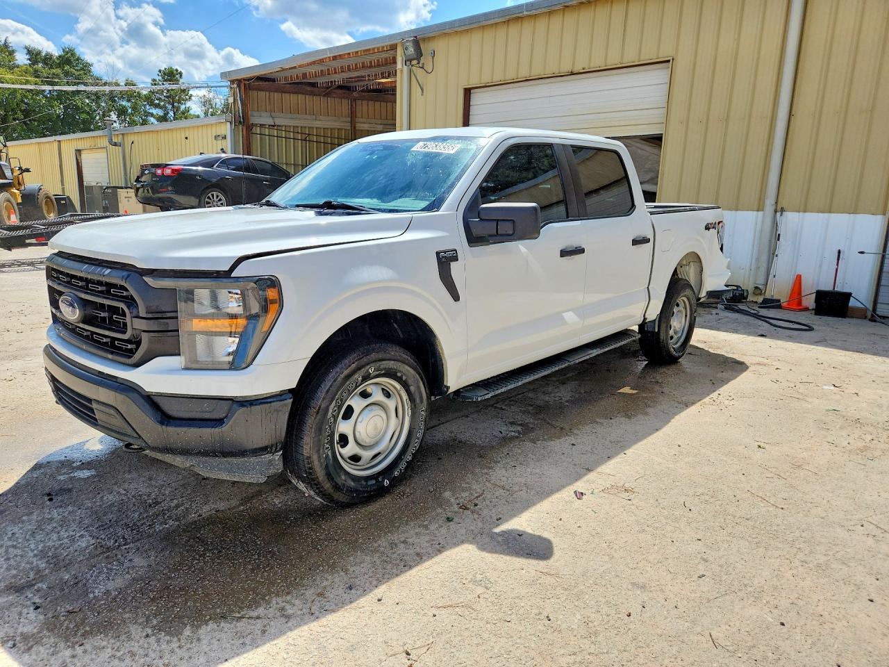 2023 FORD F150 SuperCrew — Front 3/4