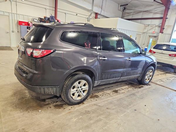 2016 CHEVROLET TRAVERSE LS