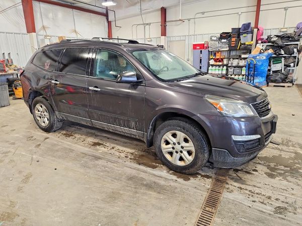 2016 CHEVROLET TRAVERSE LS