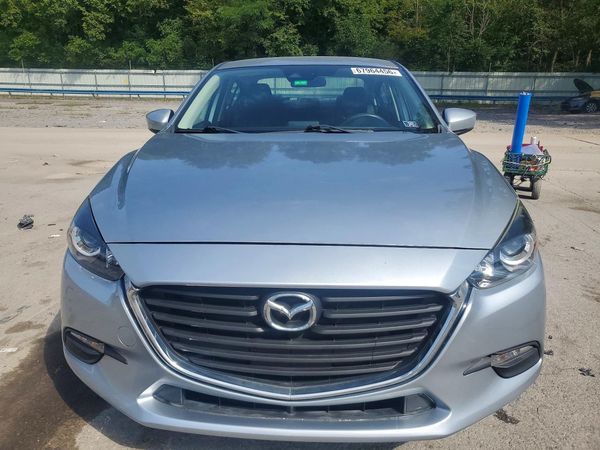 2018 MAZDA 3 Touring