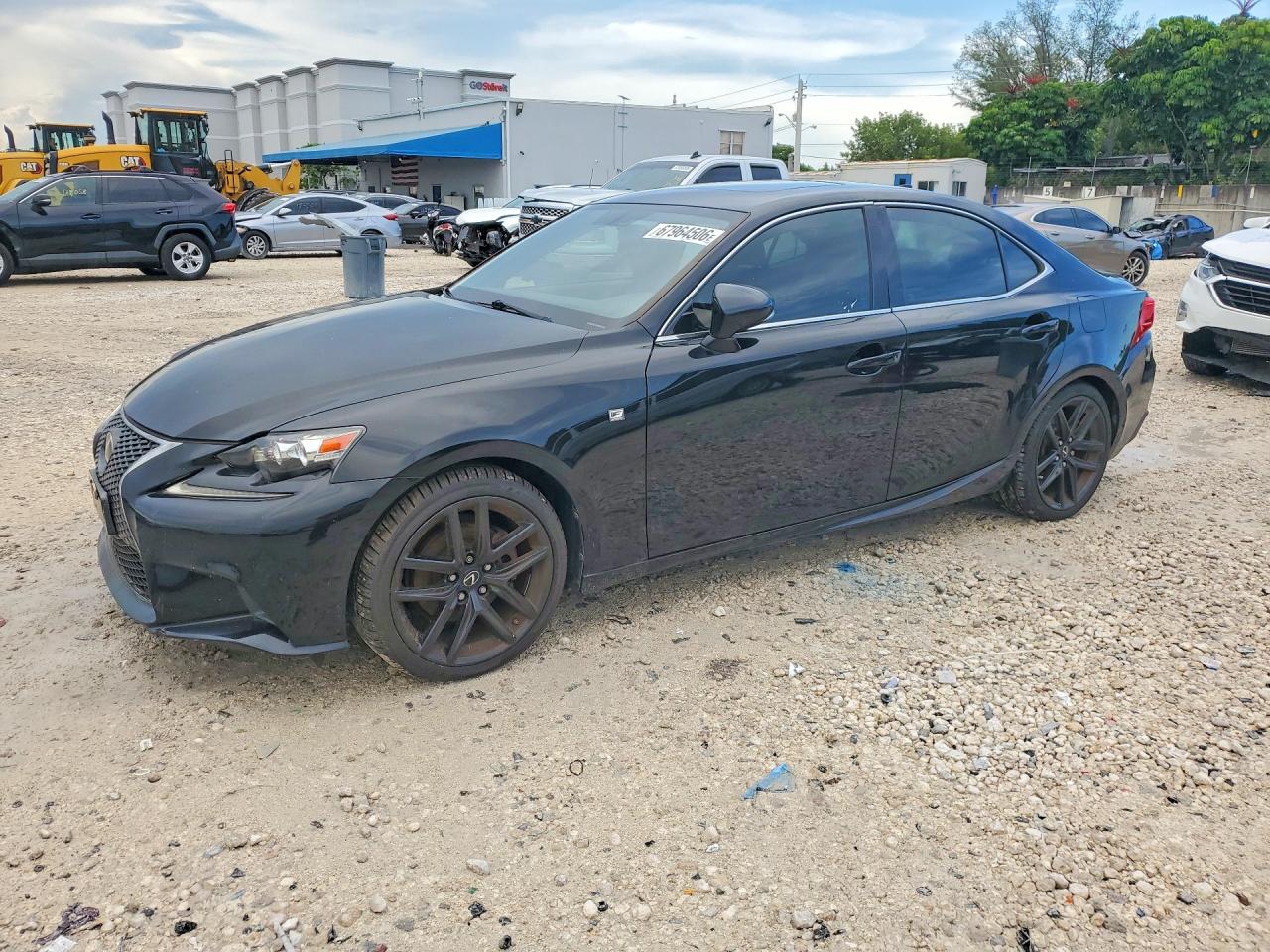 2014 LEXUS IS 250 — Front 3/4