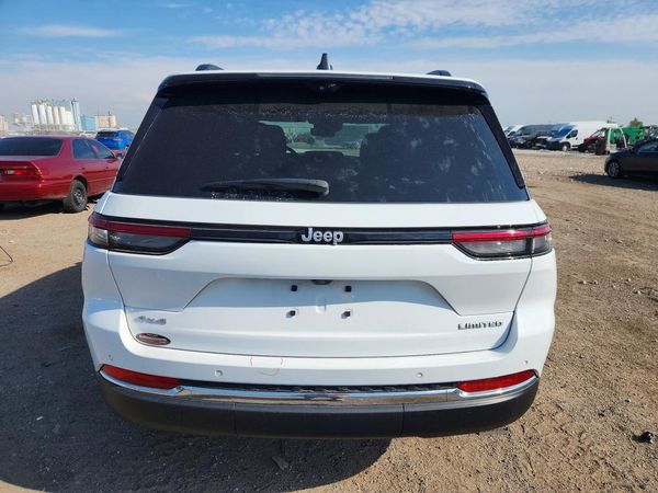 2025 JEEP GRAND CHEROKEE