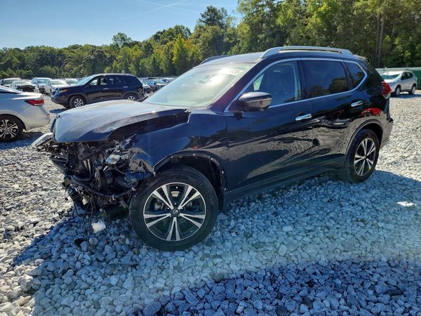 2020 NISSAN ROGUE — Front 3/4
