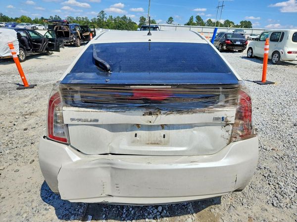 2015 TOYOTA PRIUS