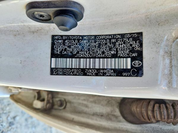 2015 TOYOTA PRIUS