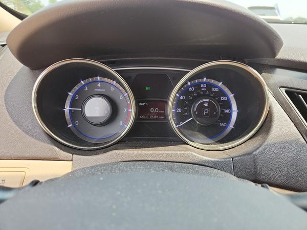 2013 HYUNDAI SONATA