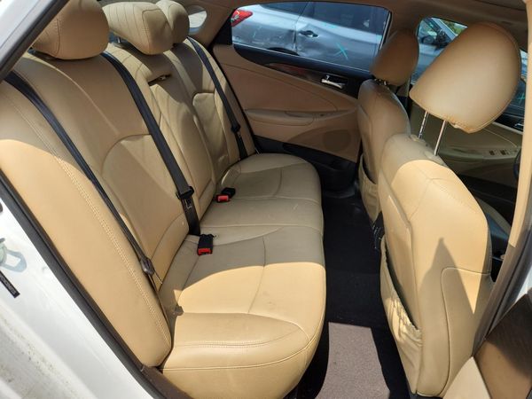 2013 HYUNDAI SONATA