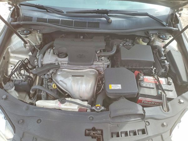 2016 TOYOTA CAMRY