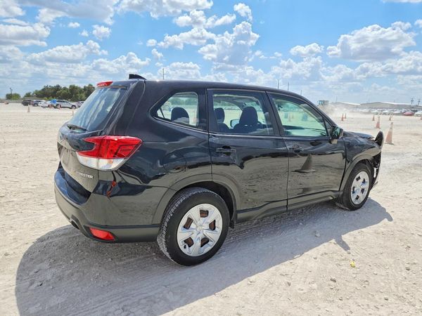 2021 SUBARU FORESTER