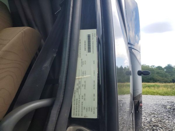 2013 VOLVO VN